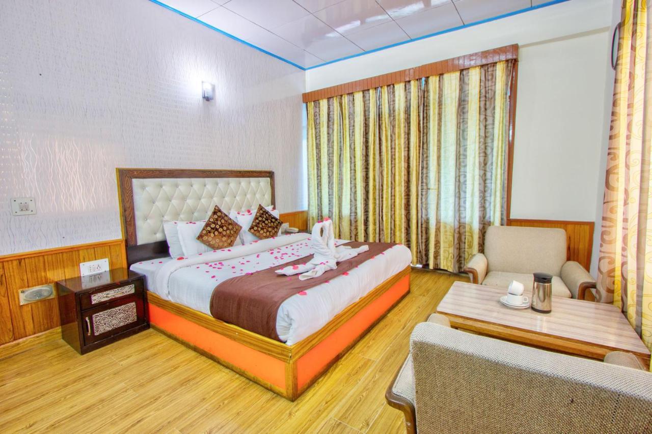Hotel Royal Manali Bagian luar foto