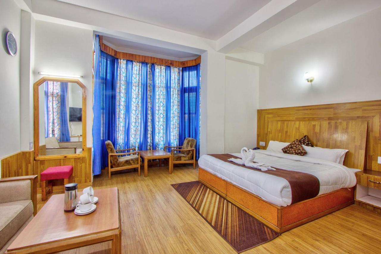 Hotel Royal Manali Bagian luar foto