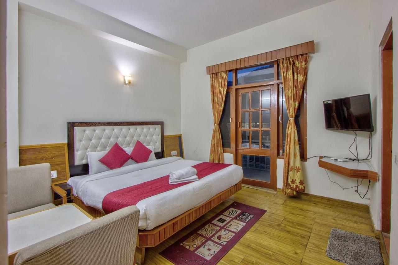 Hotel Royal Manali Bagian luar foto