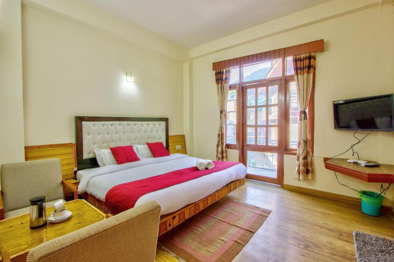 Hotel Royal Manali Bagian luar foto