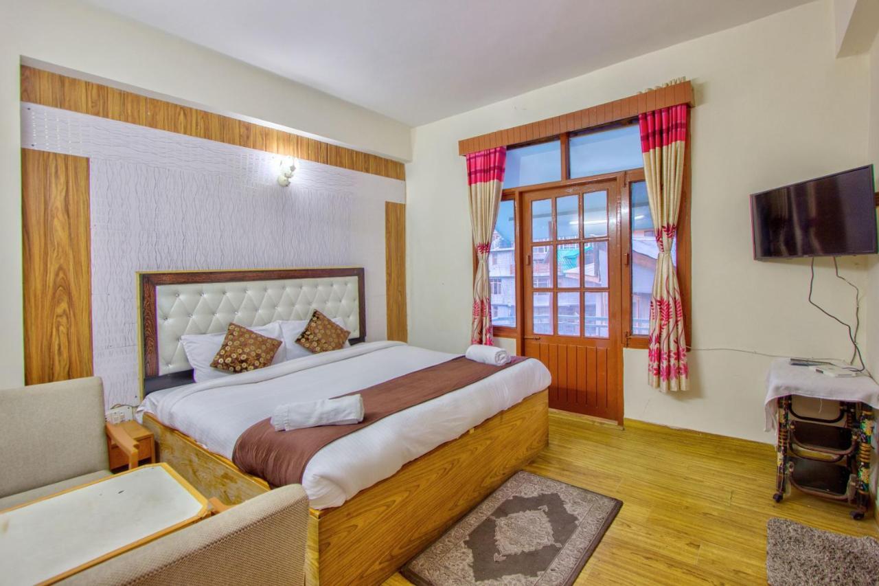 Hotel Royal Manali Bagian luar foto