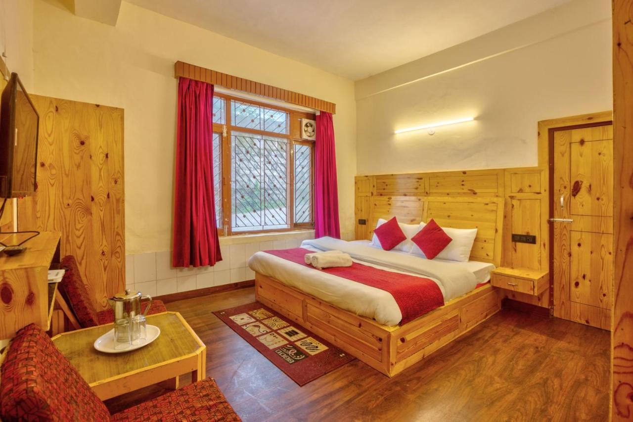 Hotel Royal Manali Bagian luar foto