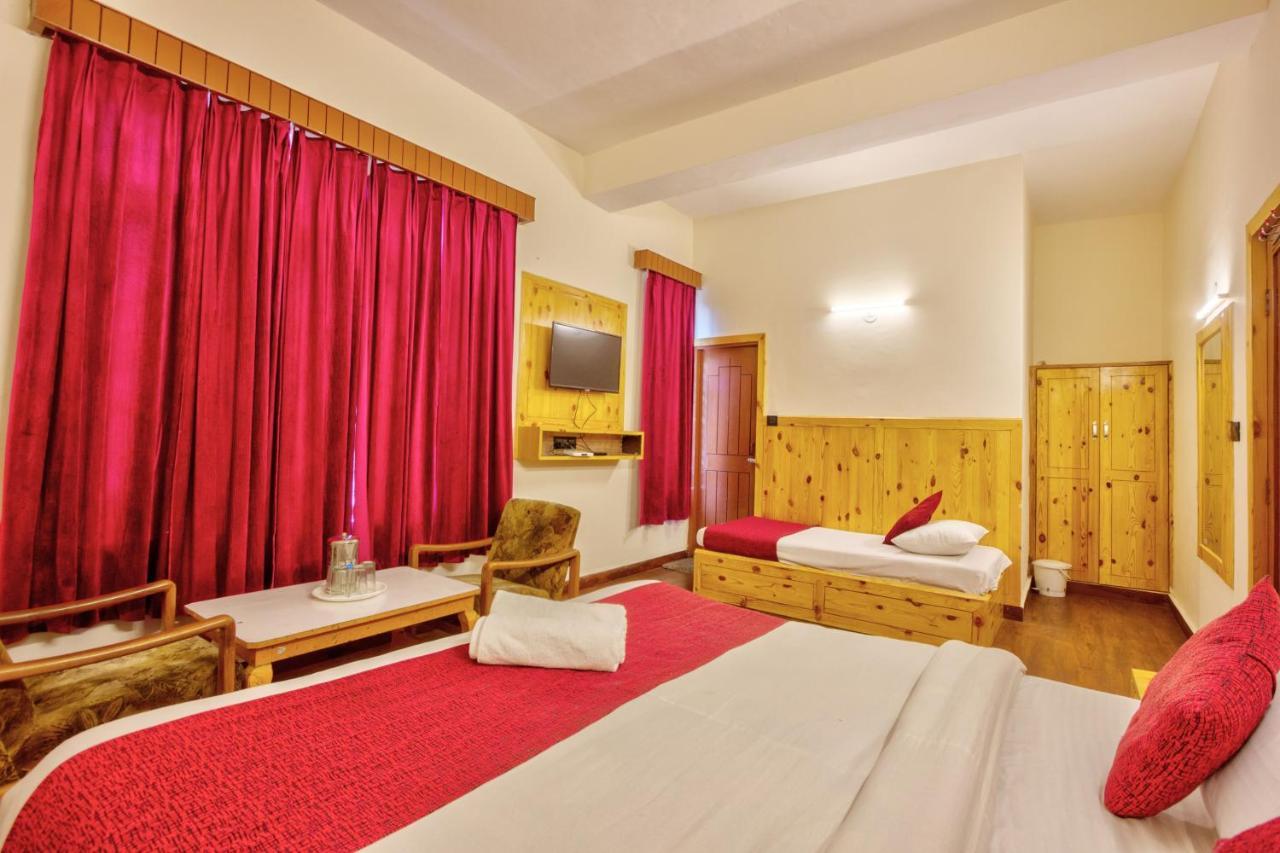 Hotel Royal Manali Bagian luar foto